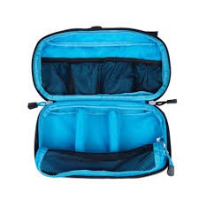 roamfreerebecca-best-travel-photography-gear-action-camera-accessories-pouch