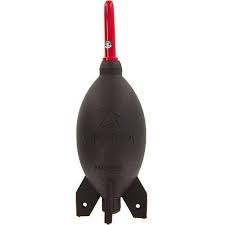 roamfreerebecca-best-travel-photography-gear-action-camera-accessories-rocket-blower