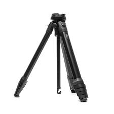 roamfreerebecca-best-travel-photography-gear-camera-tripod-peak-design