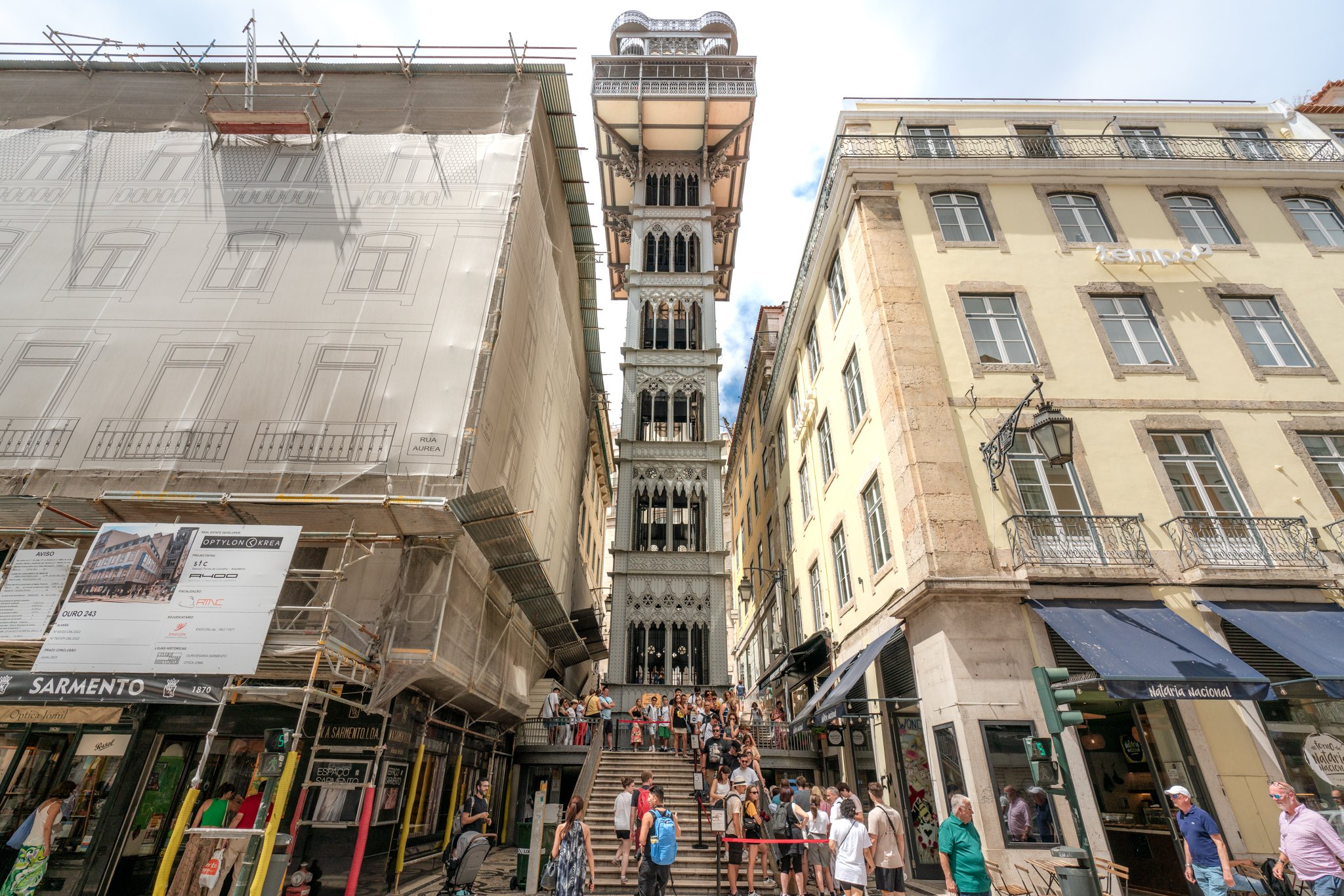 roamfreerebecca-Santa-Justa-Lift-lisbon-portugal-europe-world-trip-01976