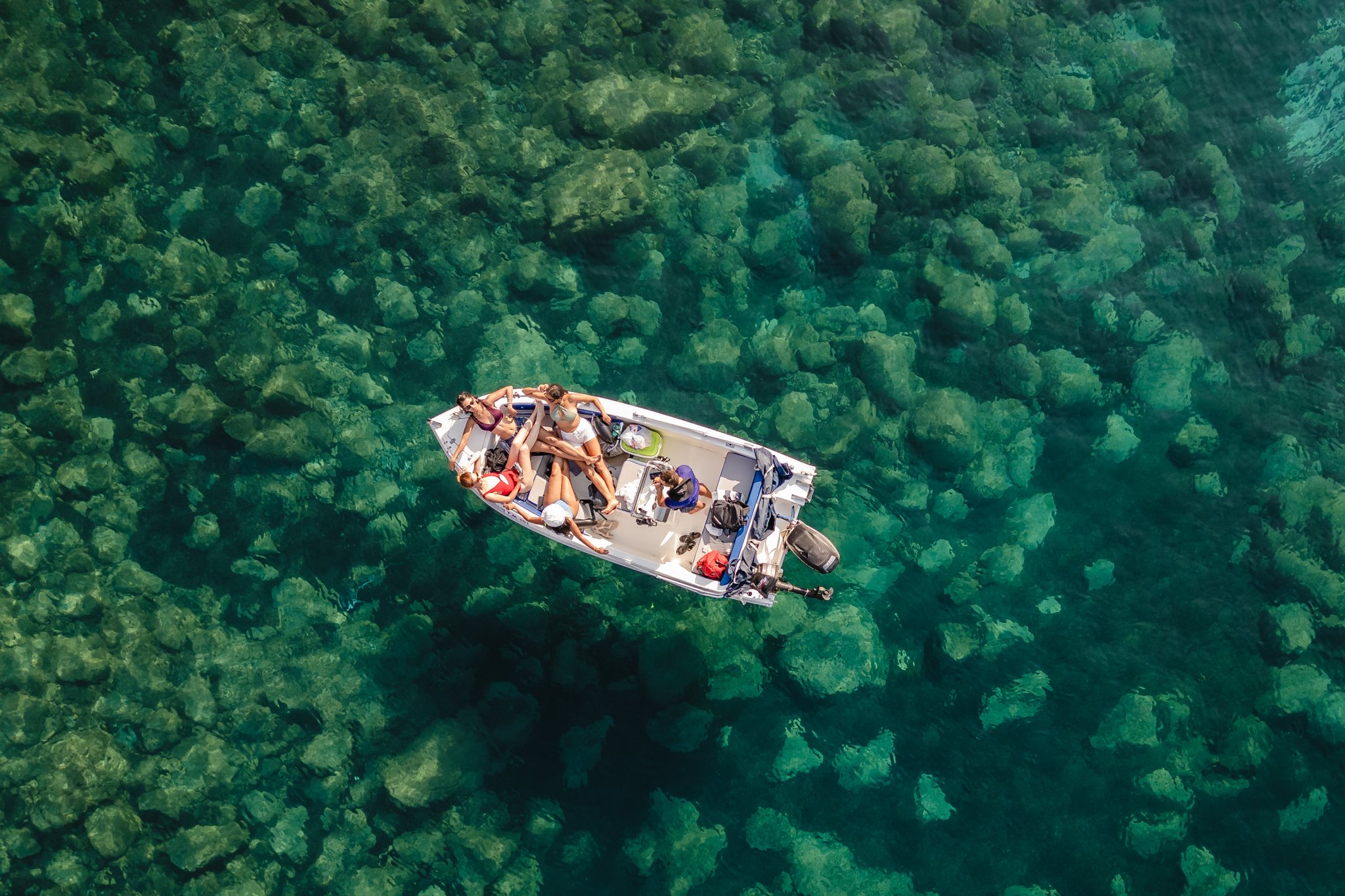 roamfreerebecca-girls-trip-boat-milos-greece-europe-world-trip