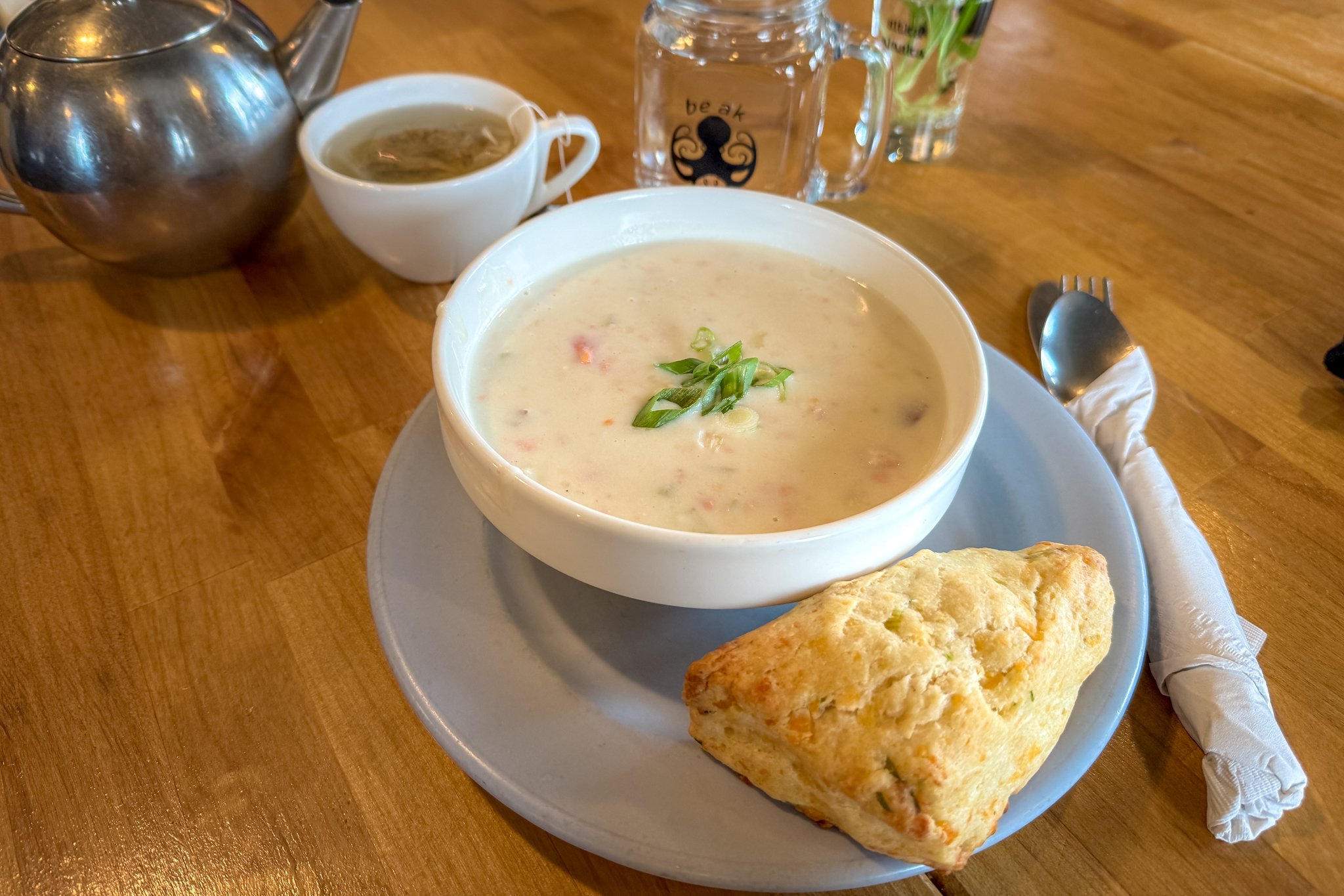 roamfreerebecca-food-beak-salmon-chowder-sitka-alaska-united-states-north-america-9450