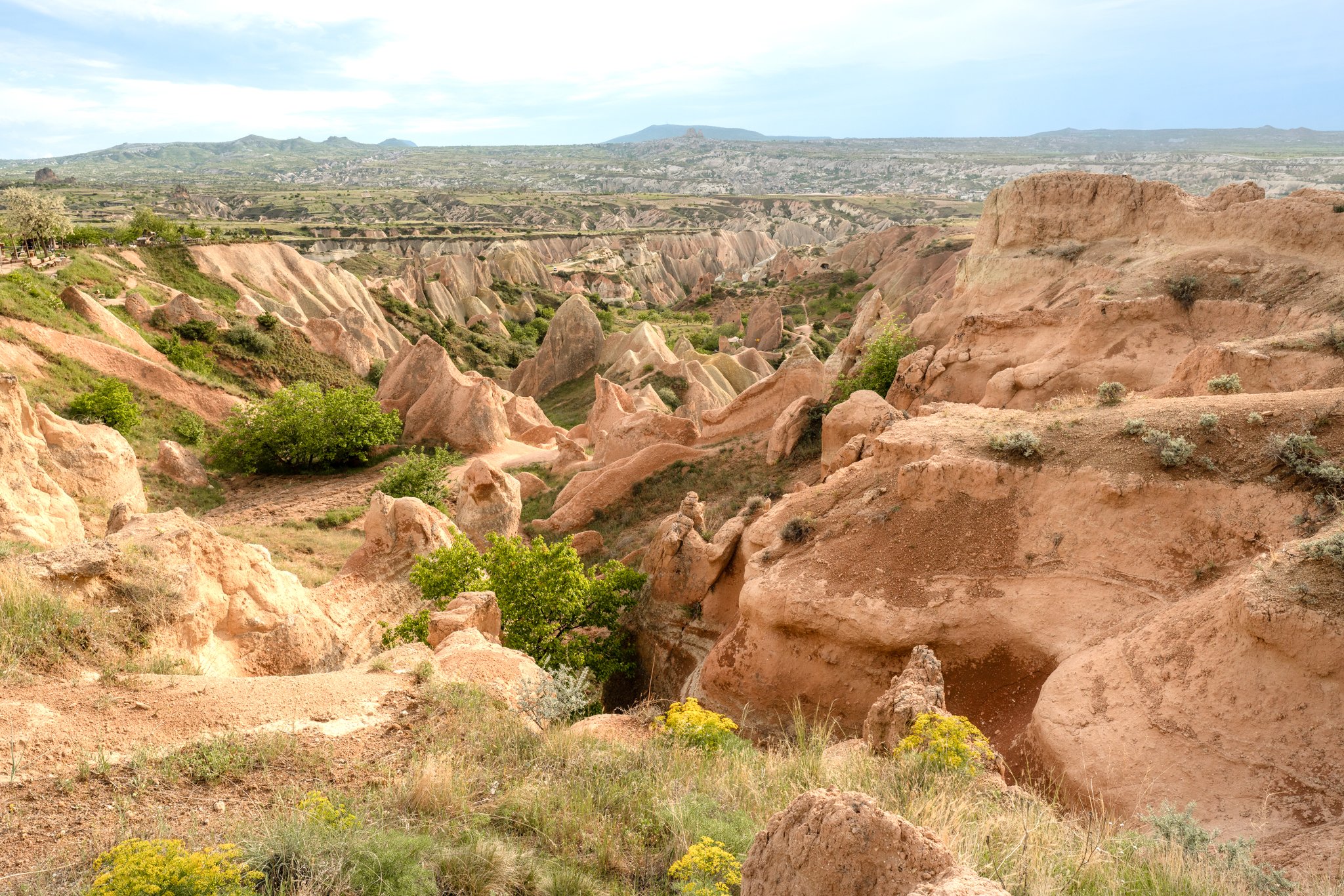 roamfreerebecca-red-valley-Kizilcukur-valley-cappadocia-turkey-türkiye-europe-asia-middle-east-world-trip-05304