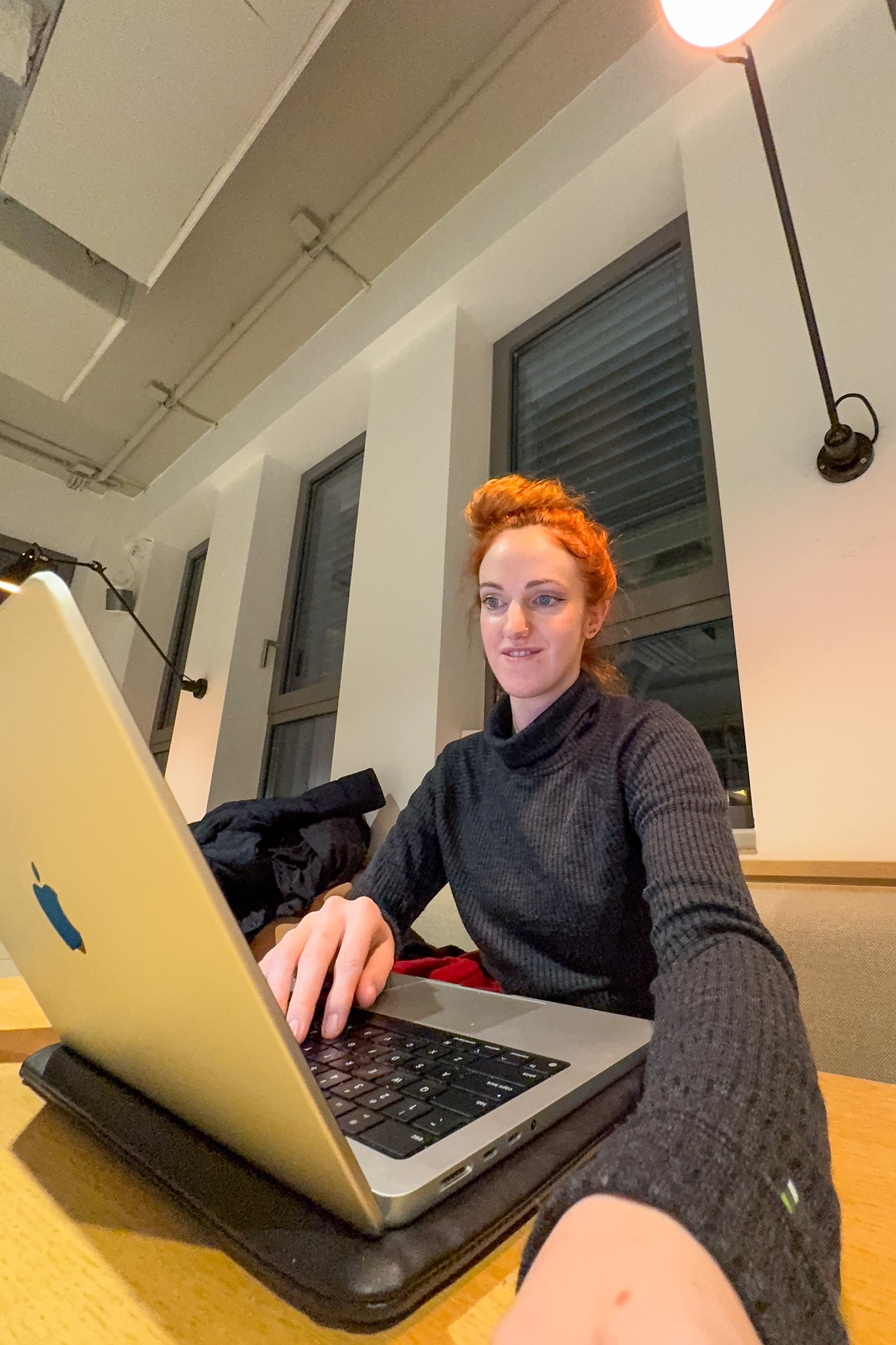 roamfreerebecca-noma-collective-coworking-laptop-budapest-hungary-europe-8805