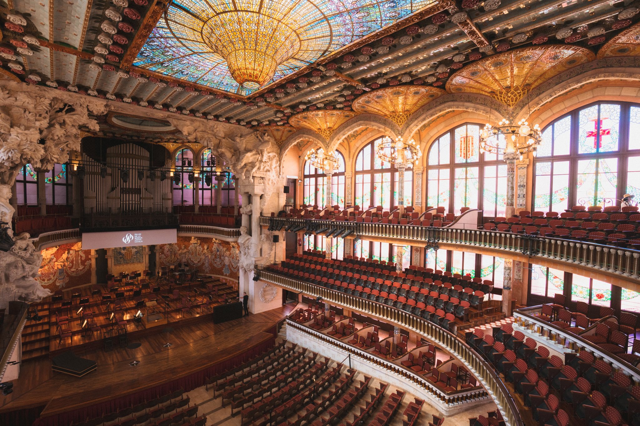 roamfreerebecca-Palau-de-la-Música-Catalana-barcelona-spain-europe-00365