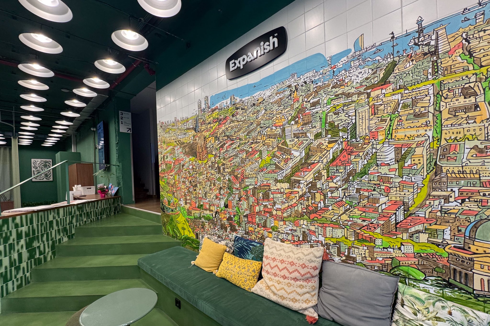 roamfreerebecca-expanish-barcelona-spain-europe-7429