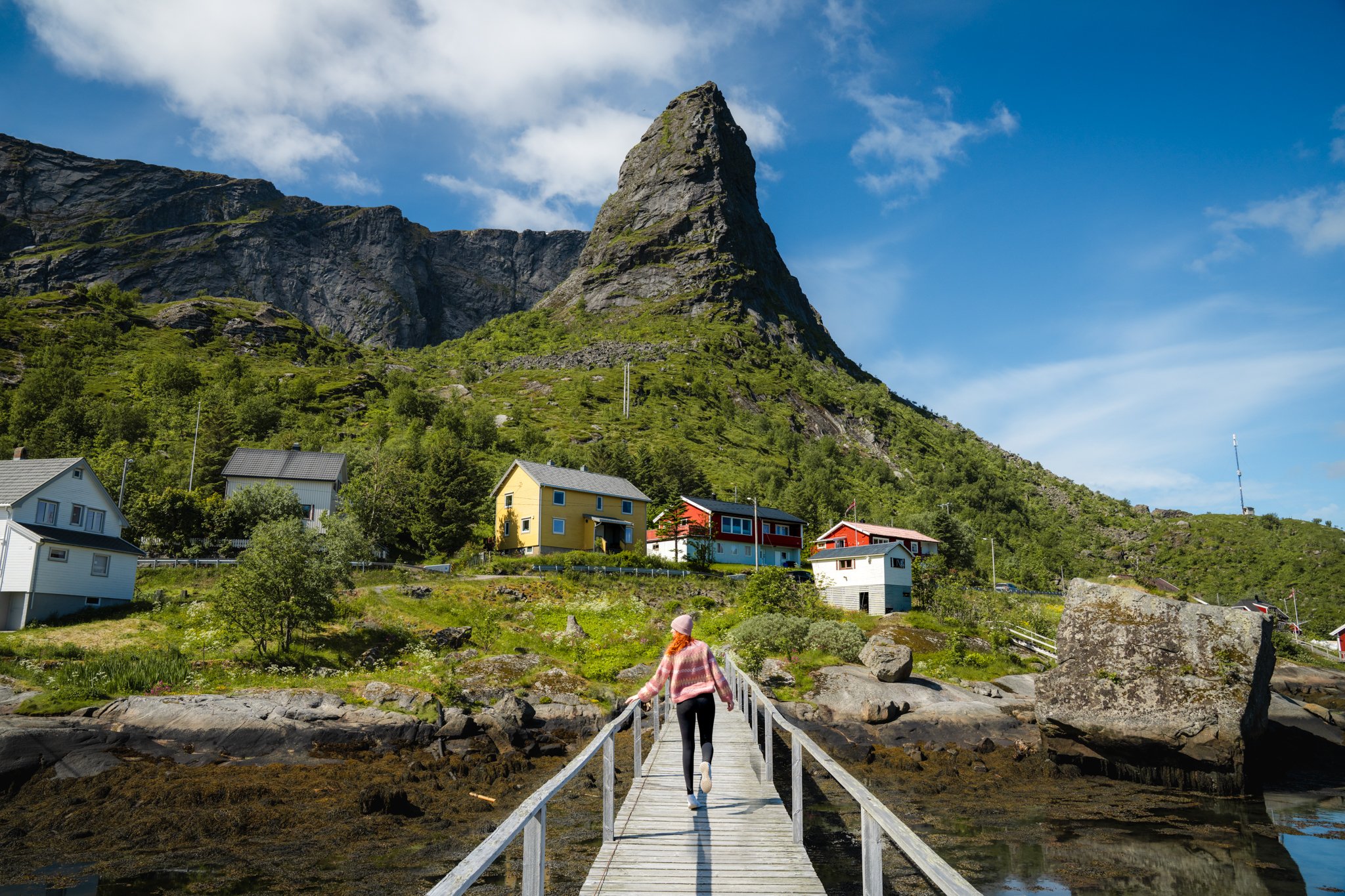 roamfreerebecca-reine-lofoten-islands-norway-europe-00040