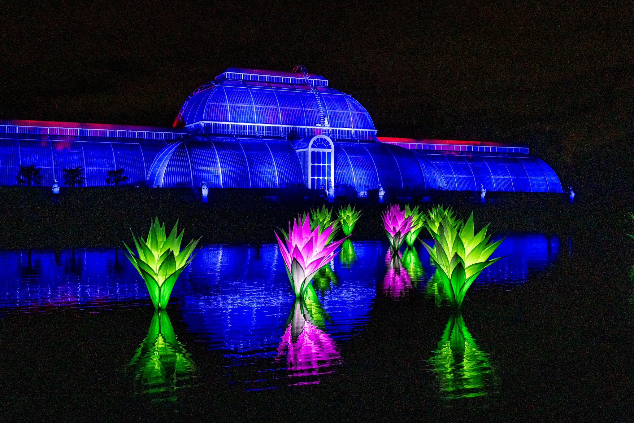 roamfreerebecca-christmas-at-kew-lights-london-christmas-markets-winter-london-england-united-kingdom-europe-00912